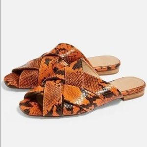 TOPSHOP Sandals NWOT Size 7